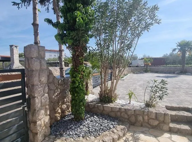 Marta Appartamento Porat (Krk)