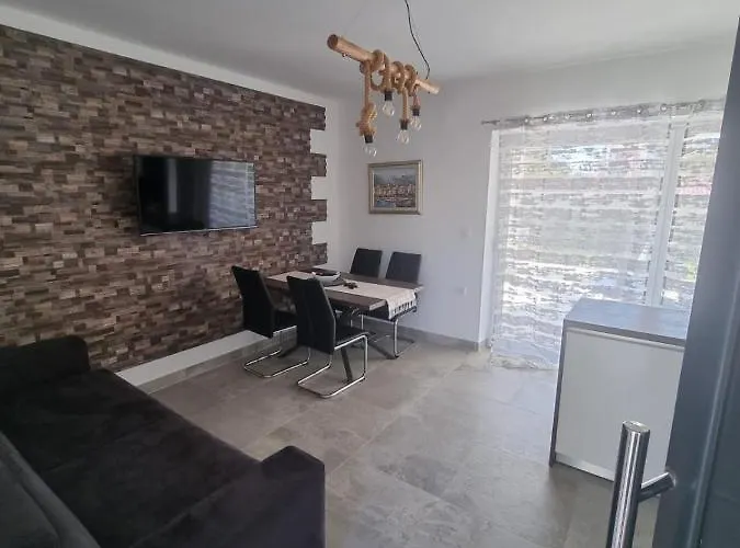 Appartamento Marta Porat (Krk)