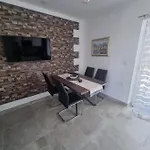 Marta Apartment *