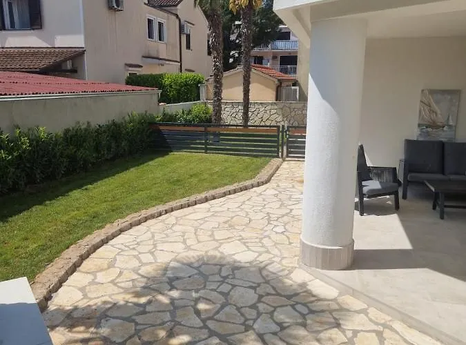 Apartment Marta *